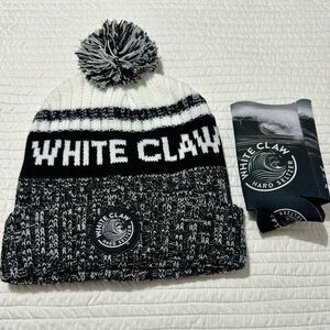 Black and White Knit Beanie with Coozie (1059)